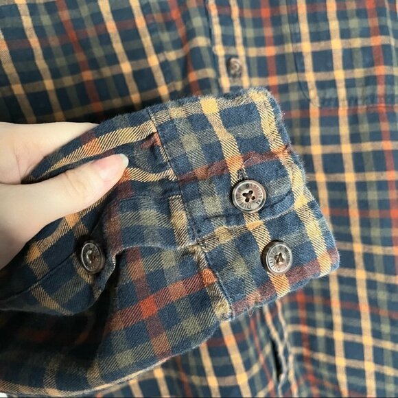 Duluth Free Swinging Flannel Shirt Red Blue Brown - Picture 3 of 6
